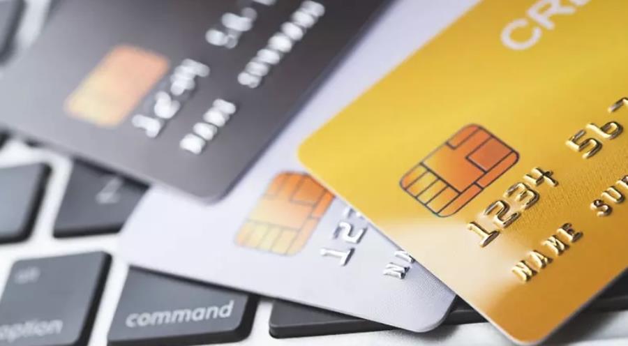 آغاز ساماندهی ۶۵۰ میلیون حساب بانکی؛ هر ایرانی بالای ۱۸ سال ۱۰ حساب!
